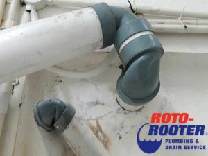 Drain Cleaner 3 bahaya soda api merusak pipa