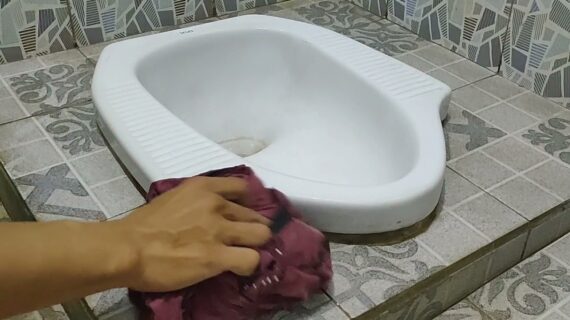 Cara Membersihkan Kamar Mandi dengan Sitrun dan Vanish #Tips