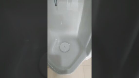 Cara mengatasi Urinoir Mampet