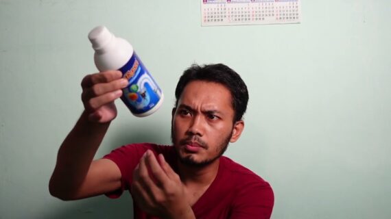 CARA MENGATASI WC MAMPET TANPA BONGKAT DENGAN SODA API CARI